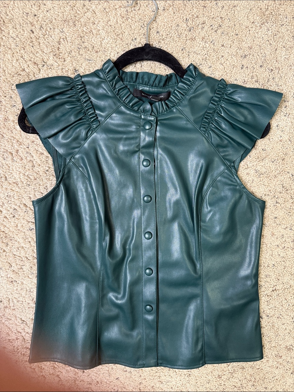 New Green Faux Leather Ruffle Sleeve Button Front Top pre Fall! 🍁S